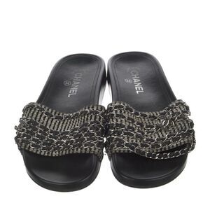 Chanel interlocke CC slides size 8